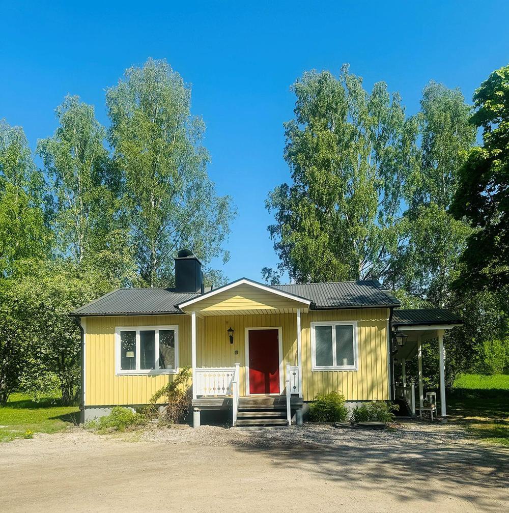 Merlo Slott Timrå Buitenkant foto